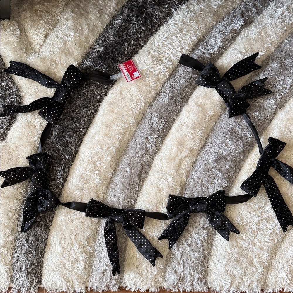 Polka Dot Bow Garland - Decorative Ribbon Banner